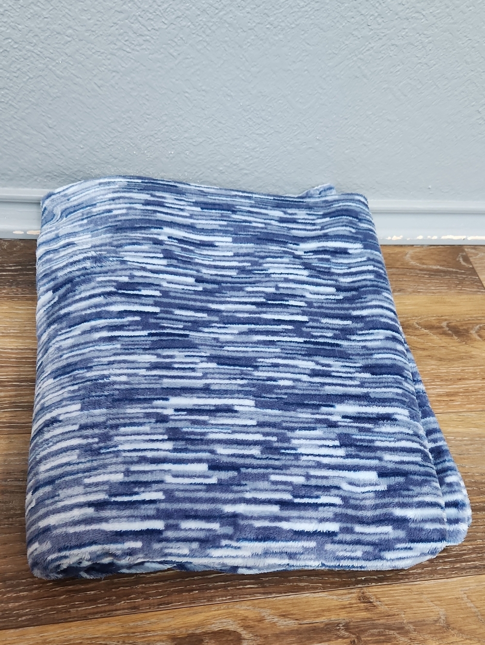 The Big One Blue Skinny Rectangle Stripes Space Dye Throw